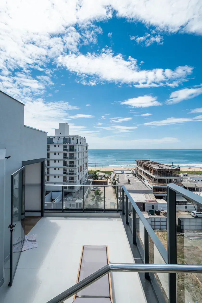 Cobertura duplex com 3 suítes e 4 vagas de garagem na Praia Brava — foto 20