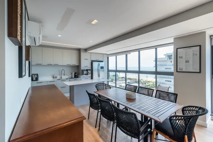 Cobertura duplex com 3 suítes e 4 vagas de garagem na Praia Brava — foto 39
