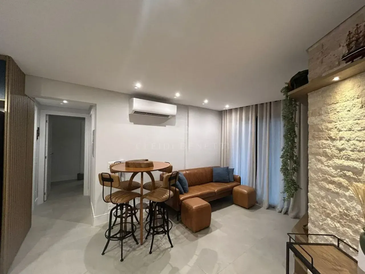 Apartamento no Palm Coast com 2 dormitórios na Praia Brava Itajai