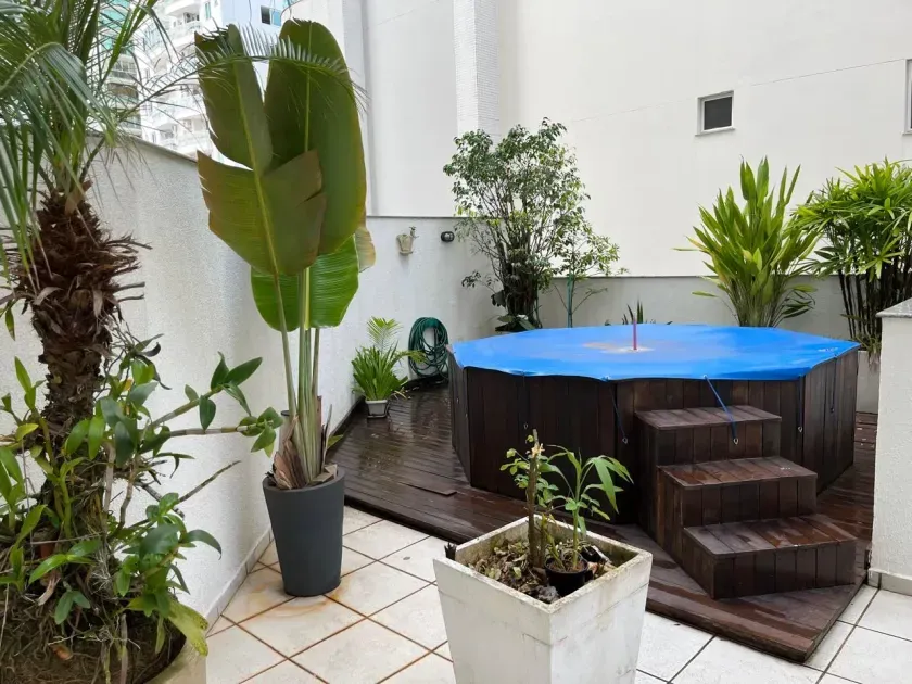 Apartamento diferenciado com 3 suítes e 2 vagas de garagem em Balneário Camboriú — foto 14