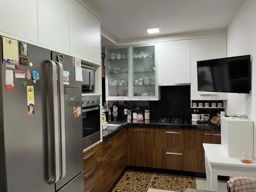 Apartamento diferenciado com 3 suítes e 2 vagas de garagem em Balneário Camboriú — foto 13