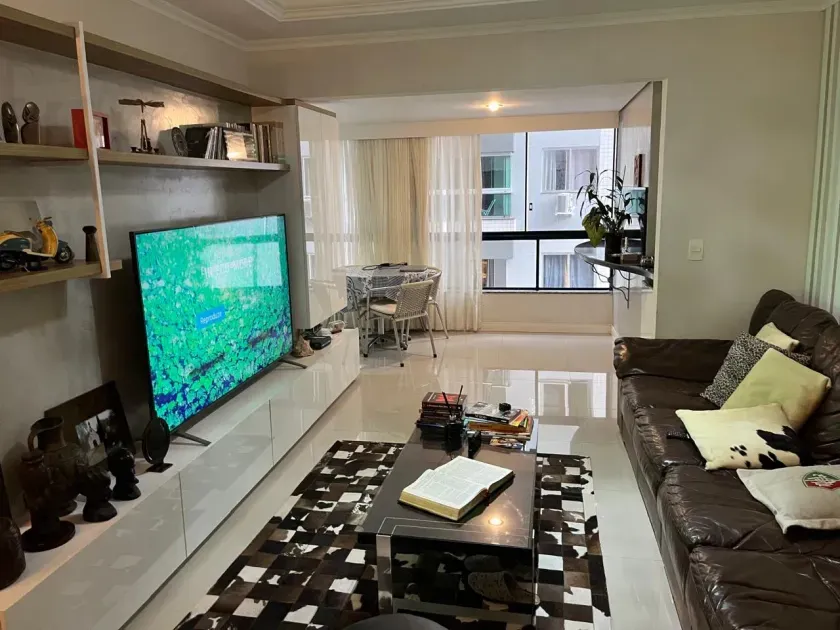 Apartamento diferenciado com 3 suítes e 2 vagas de garagem em Balneário Camboriú — foto 20