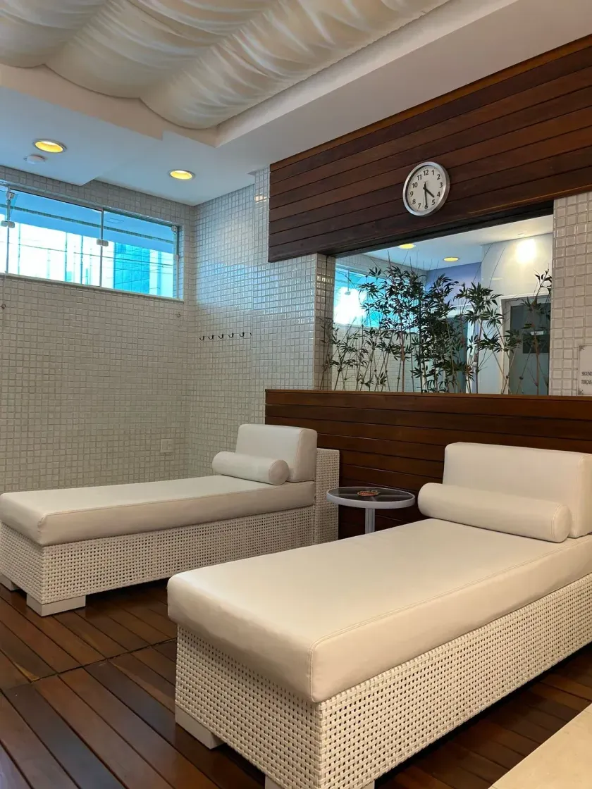 Unidade no Edifício Beverly Hills com 4 suítes em Balneário Camboriú — foto 6
