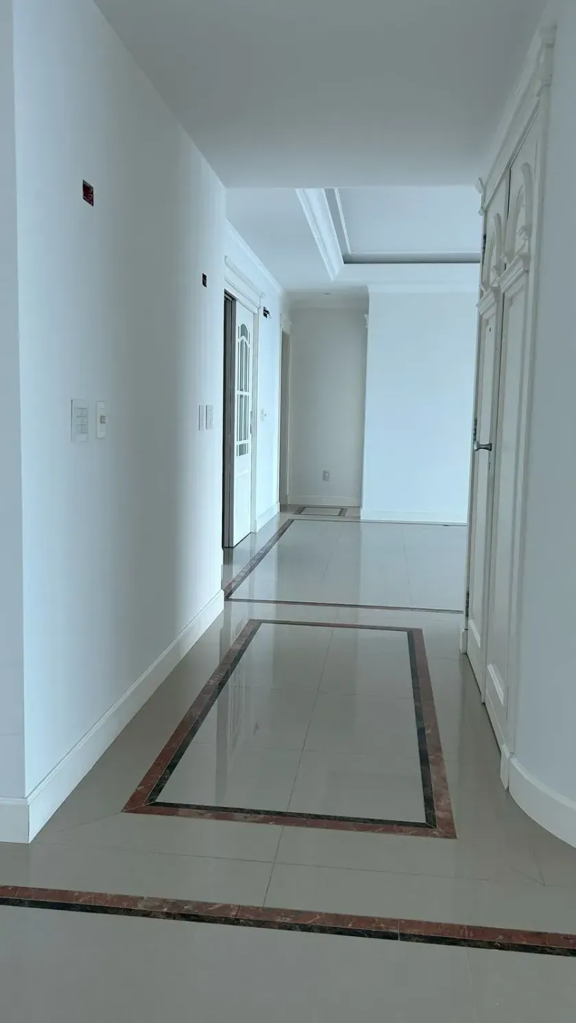 Unidade no Edifício Beverly Hills com 4 suítes em Balneário Camboriú — foto 15