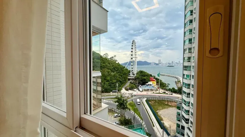 Apartamento no Edifício Italian Residence com 4 suítes em Balneário Camboriú — foto 4