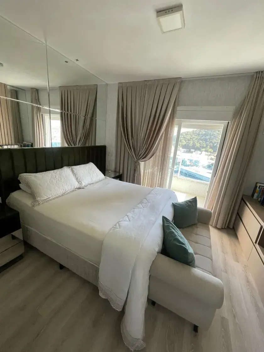 Apartamento mobiliado com 3 suítes sendo 1 master e 3 vagas de garagem em Balneário Camboriú — foto 10