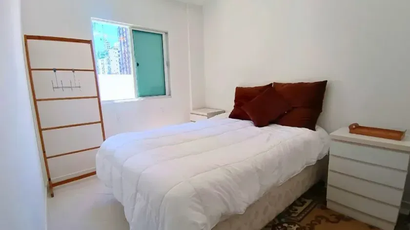Apartamento diferenciado com 2 suítes e 2 vagas de garagem em Balneário Camboriú — foto 9