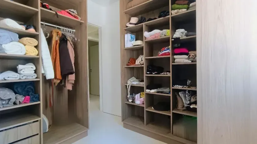 Apartamento diferenciado com 2 suítes e 2 vagas de garagem em Balneário Camboriú — foto 13