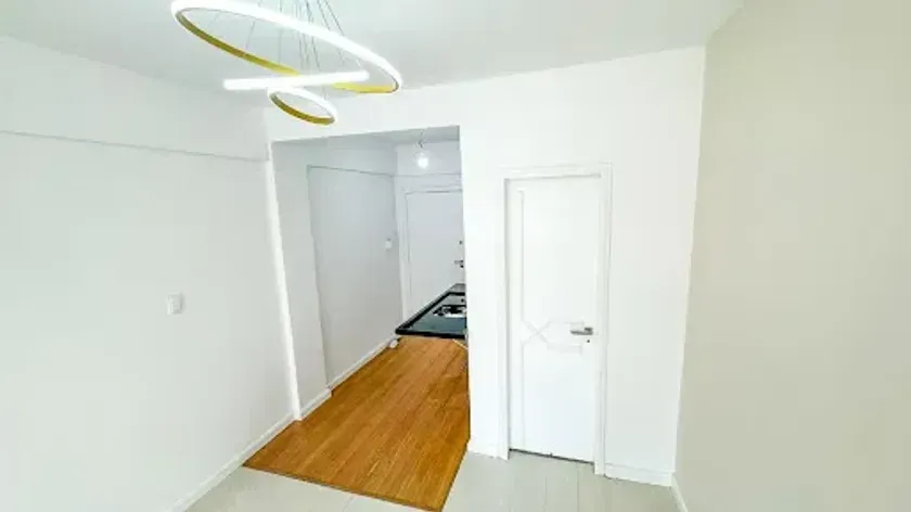 Kitnet reformada com 1 dormitório e 1 vaga de garagem nas Nações em Balneário Camboriú — foto 7