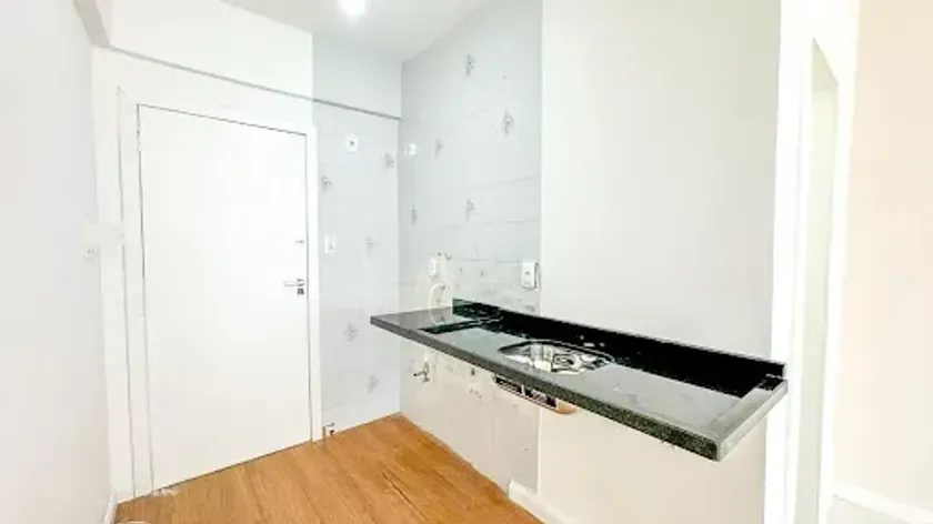 Kitnet reformada com 1 dormitório e 1 vaga de garagem nas Nações em Balneário Camboriú — foto 8