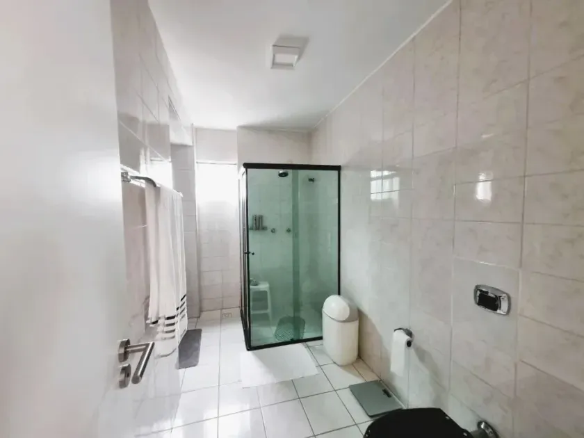 Apartamento mobiliado com 4 dormitórios sendo 1 suíte e 2 vagas de garagem em Balneário Camboriú — foto 15