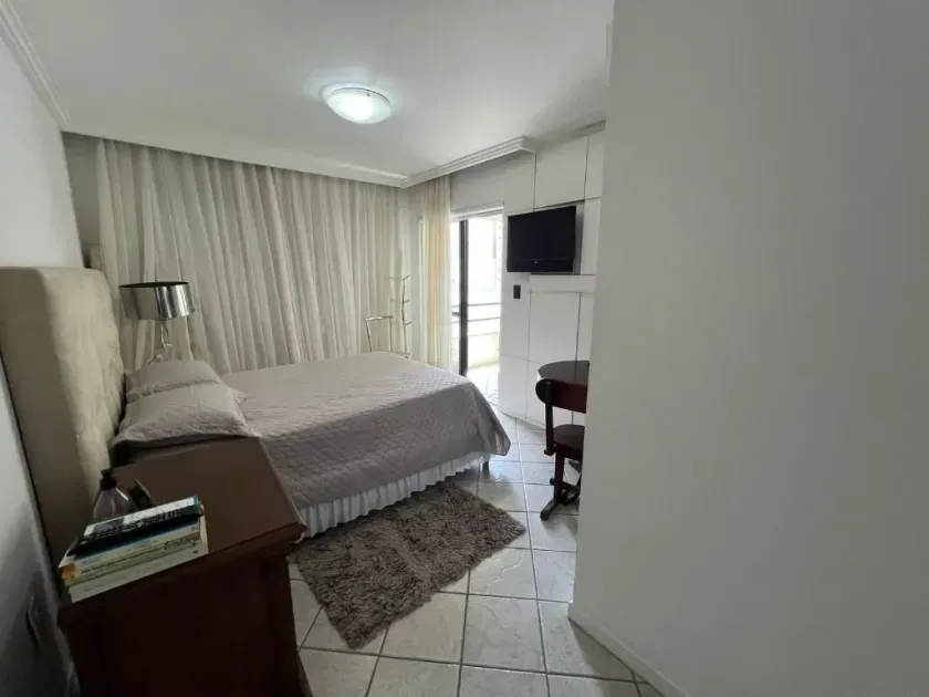 Apartamento no Ilhas do Sol com 3 dormitórios em Balneário Camboriú — foto 13