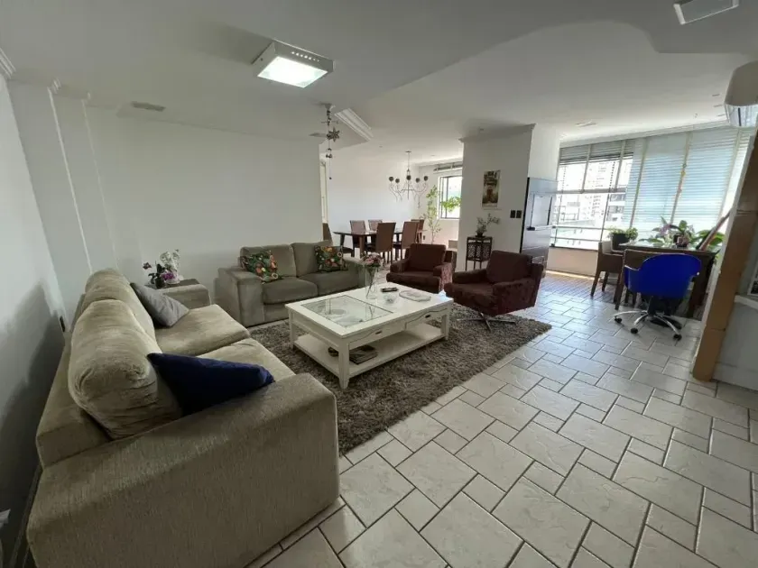 Apartamento no Ilhas do Sol com 3 dormitórios em Balneário Camboriú — foto 28