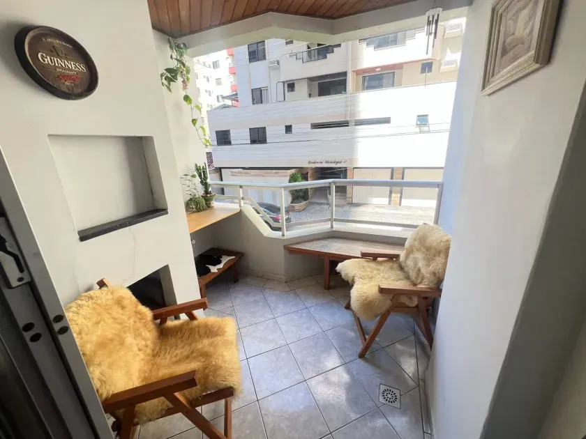 Apartamento com 2 dormitórios sendo 1 suíte e 1 vaga de garagem– 450m da Praia em Balneário Camboriú — foto 5