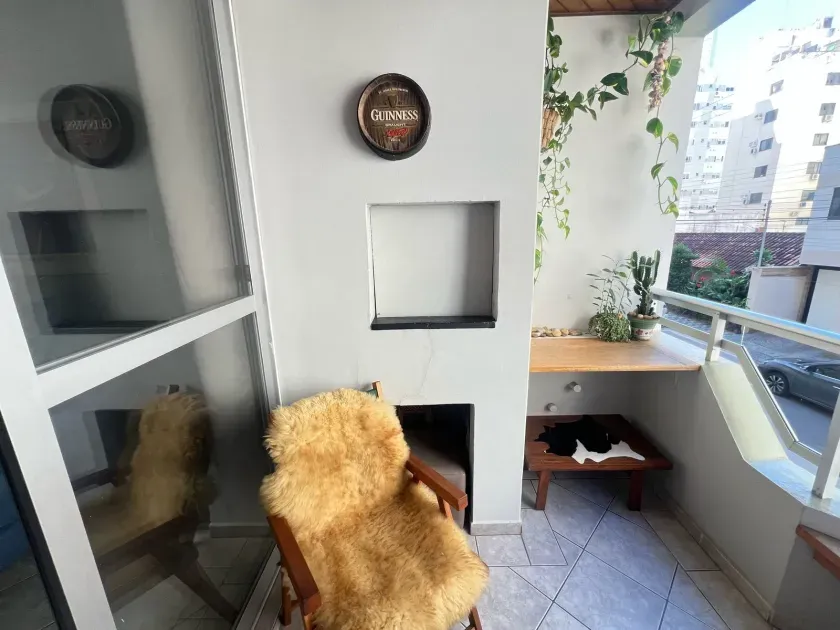 Apartamento com 2 dormitórios sendo 1 suíte e 1 vaga de garagem– 450m da Praia em Balneário Camboriú — foto 7