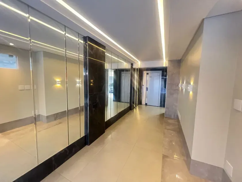 Apartamento com 2 dormitórios sendo 1 suíte e 1 vaga de garagem– 450m da Praia em Balneário Camboriú — foto 26