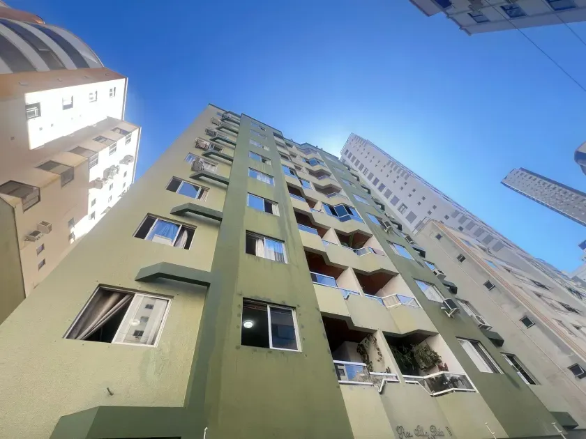 Apartamento com 2 dormitórios sendo 1 suíte e 1 vaga de garagem– 450m da Praia em Balneário Camboriú — foto 29