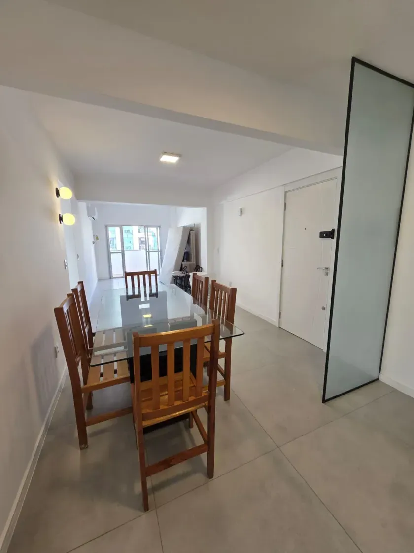 Apartamento na Av. Brasil com 2 dormitórios sendo 1 suíte e 1 vaga de garagem em Balneário Camboriú — foto 7