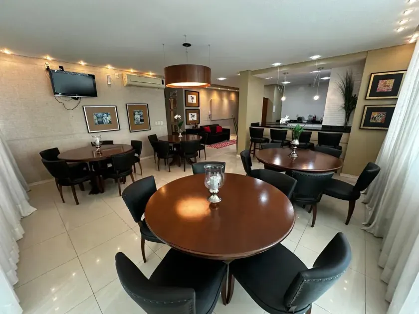 Apartamento no Edifício Márcia Regina com 3 dormitórios em Balneário Camboriú — foto 5