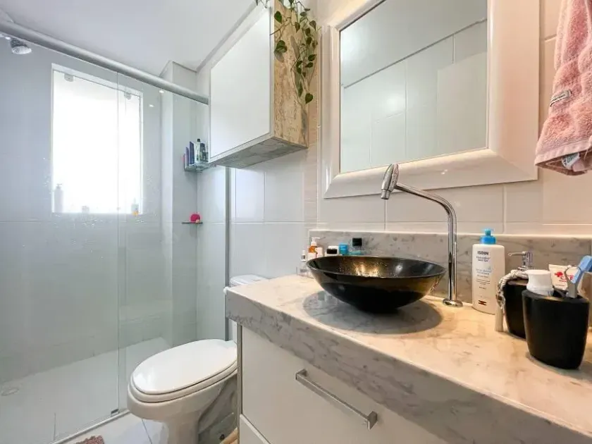 Apartamento no Edifício Márcia Regina com 3 dormitórios em Balneário Camboriú — foto 4