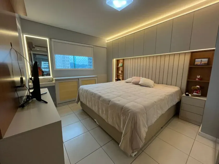 Apartamento no Edifício Márcia Regina com 3 dormitórios em Balneário Camboriú — foto 13