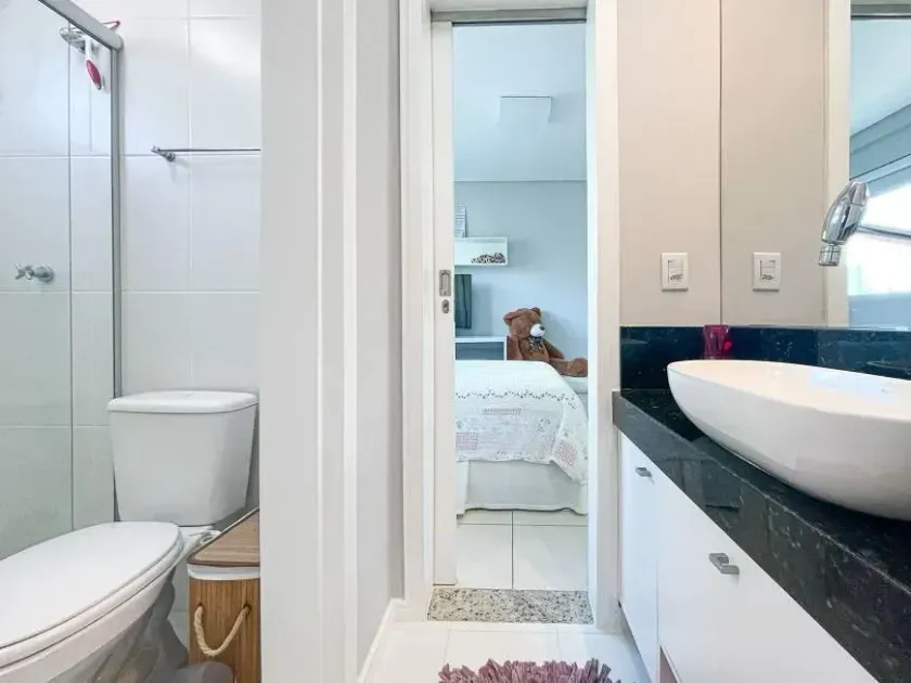 Apartamento no Edifício Márcia Regina com 3 dormitórios em Balneário Camboriú — foto 17