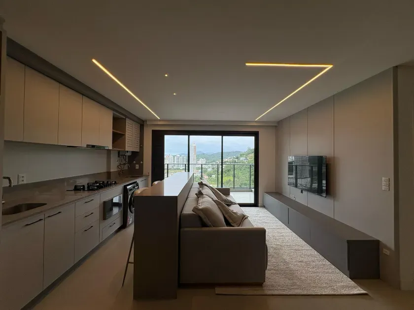 Apartamento no Edifício Brava Garden Home Club na Praia Brava em Itajaí — foto 2