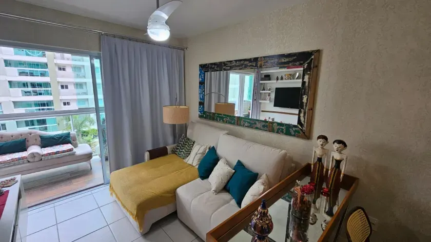 Apartamento no Aloha Home Resort na Praia Brava próximo ao mar em Itajaí