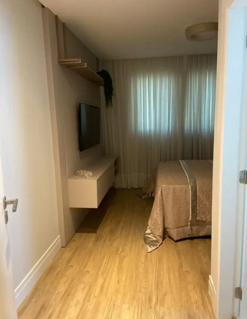 Apartamento mobiliado com 4 dormitórios sendo 2 suítes e 2 vagas de garagem em Balneário Camboriú — foto 9
