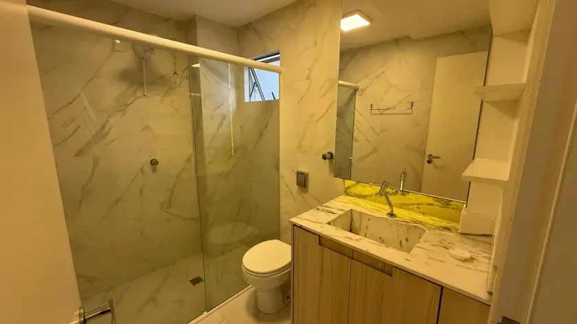 Apartamento duplex a 40m da Atlântica com 1 suíte, 2 demi-suítes e 4 vagas em Balneário Camboriú — foto 4