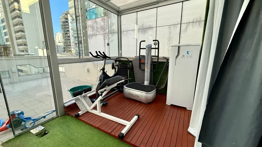 Apartamento duplex a 40m da Atlântica com 1 suíte, 2 demi-suítes e 4 vagas em Balneário Camboriú — foto 6
