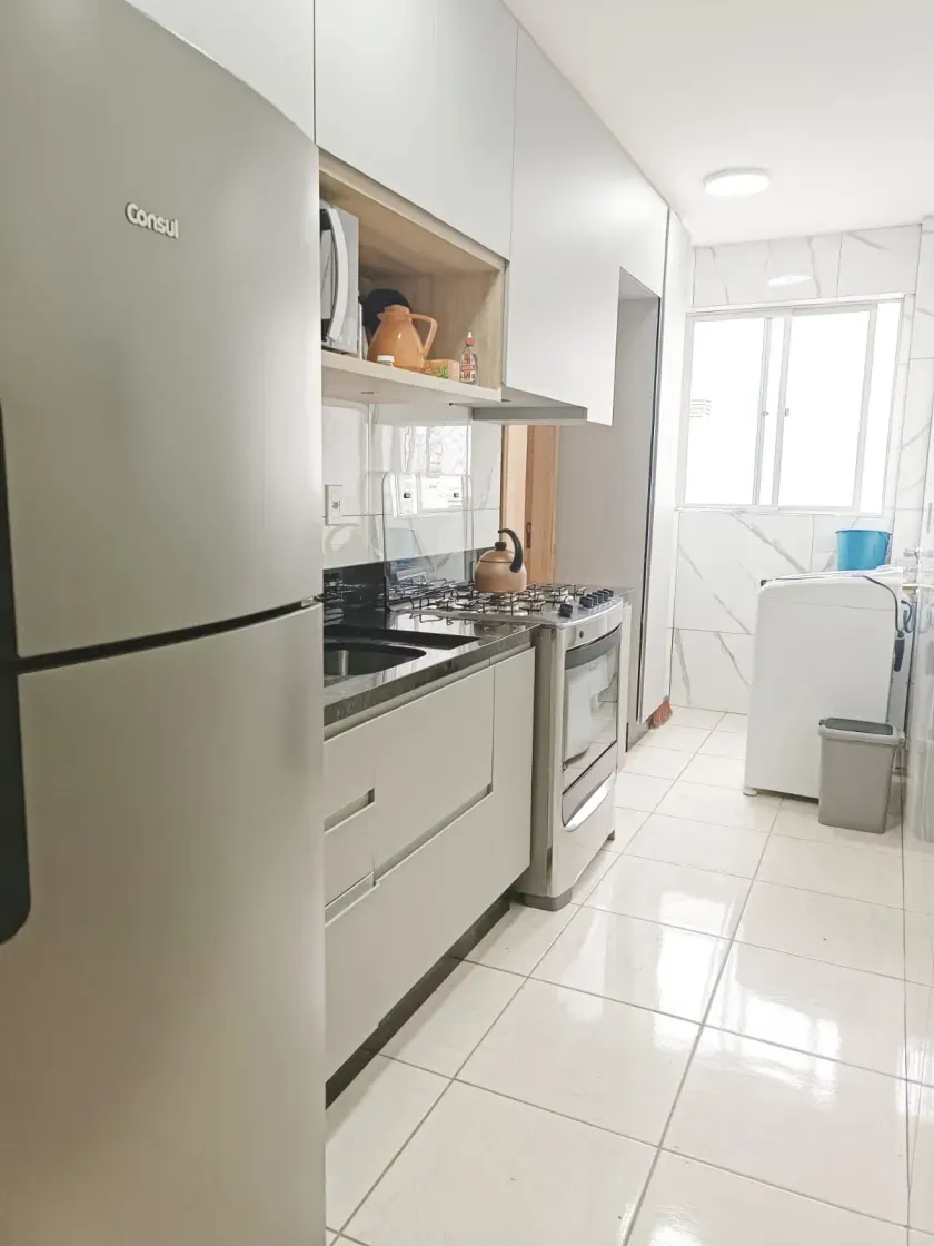 Apartamento com 3 dormitórios e 2 vagas de garagem na Avenida Brasil em Balneário Camboriú — foto 5