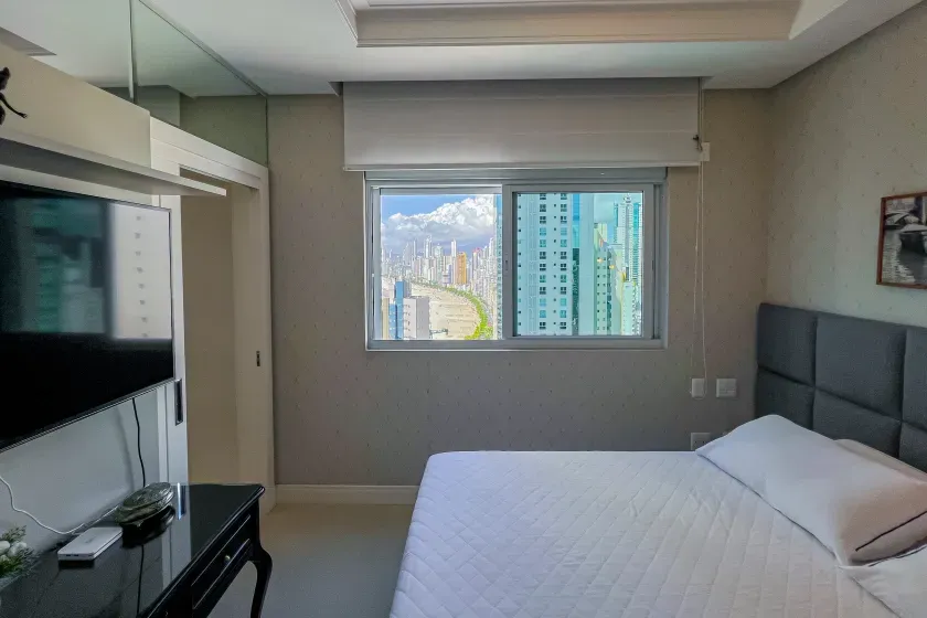 Apartamento no Solar Gonçalves com 3 Suítes em Balneário Camboriú — foto 32