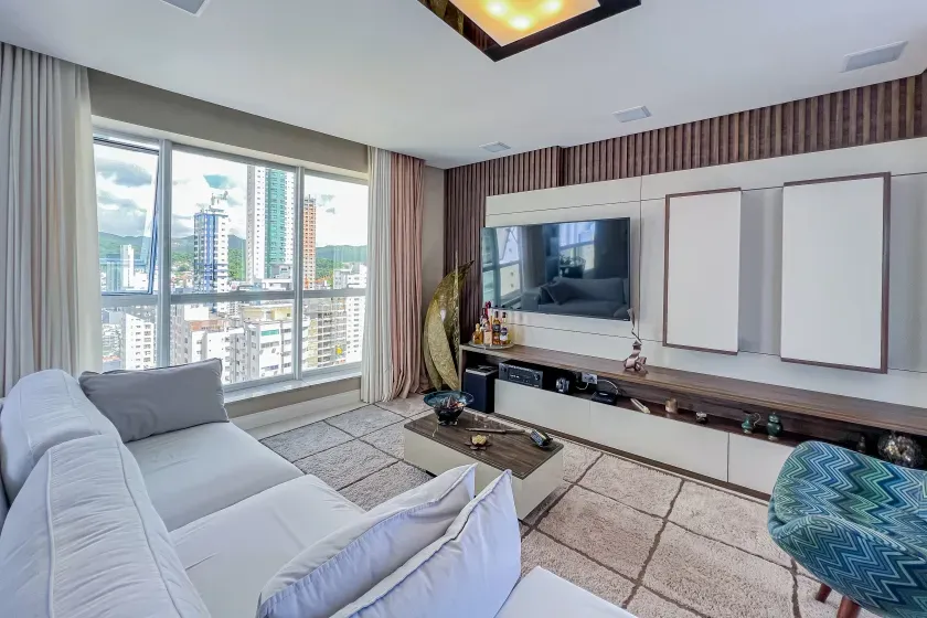 Apartamento no Solar Gonçalves com 3 Suítes em Balneário Camboriú — foto 40