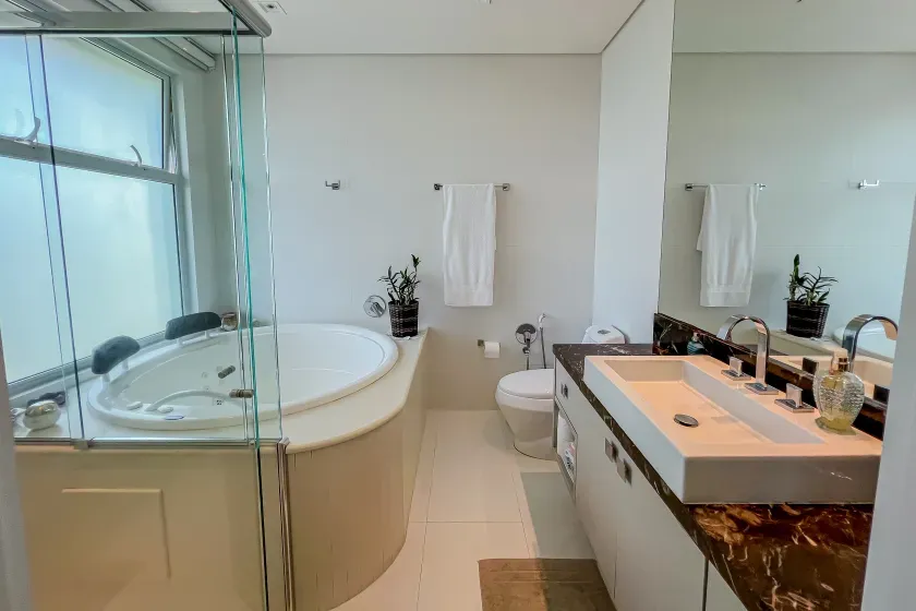 Apartamento no Solar Gonçalves com 3 Suítes em Balneário Camboriú — foto 73