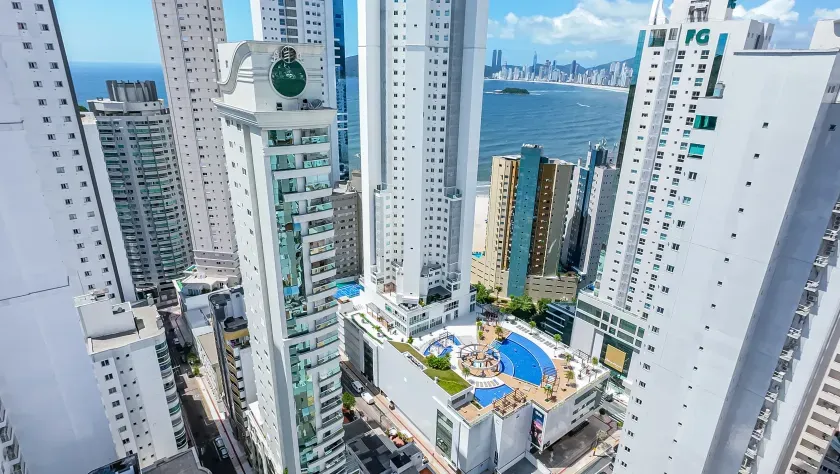 Apartamento no Solar Gonçalves com 3 Suítes em Balneário Camboriú — foto 78