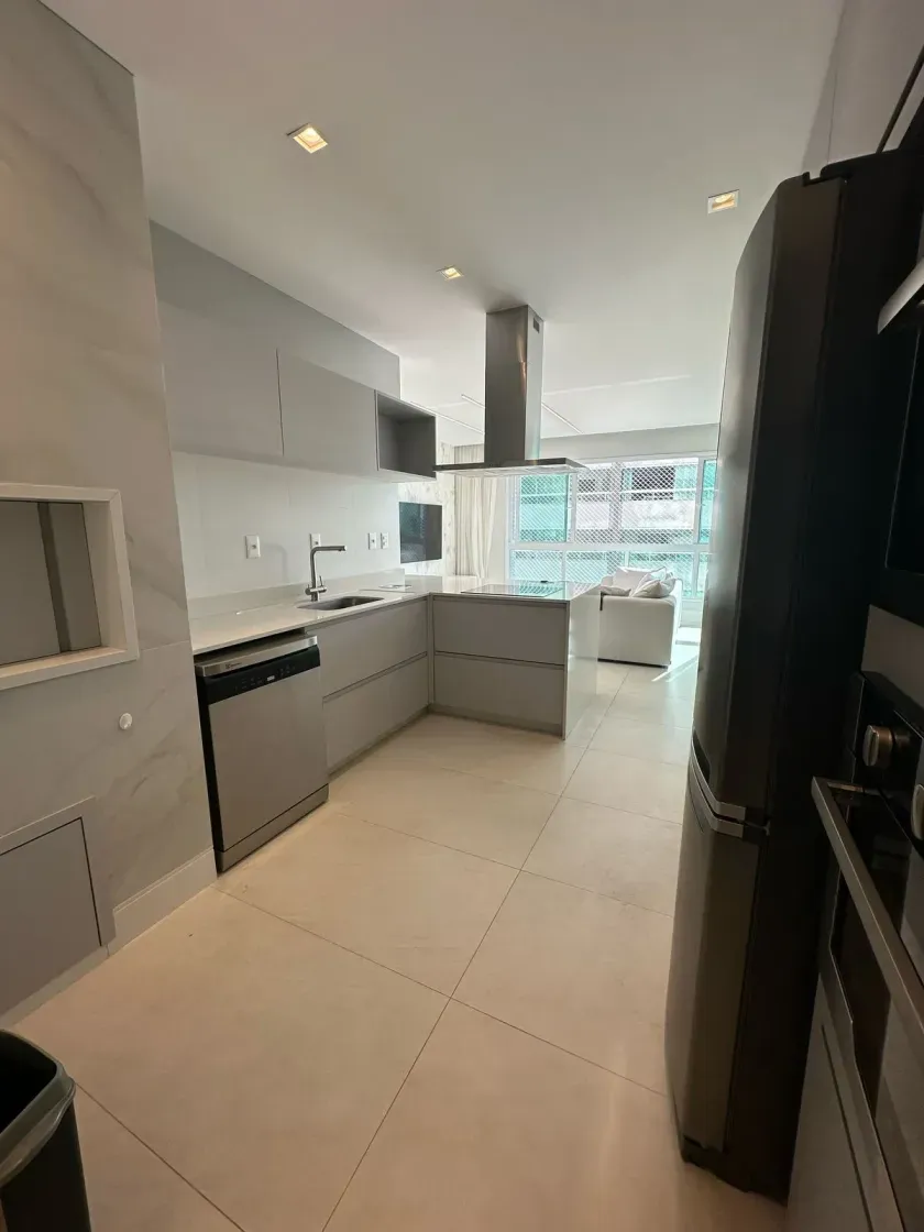 Apartamento no Edifício Sdolar de Capri Residence com 2 Suítes em Balneário Camboriú — foto 8