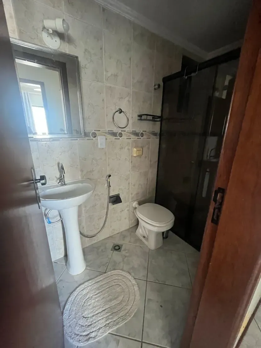 Apartamento no Edifício Vila Di Napoli 2 Dormitórios em Balneário Camboriú — foto 1