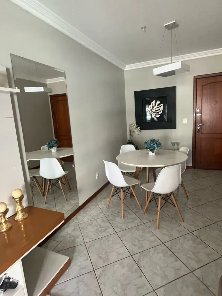 Apartamento no Edifício Vila Di Napoli 2 Dormitórios em Balneário Camboriú — foto 3