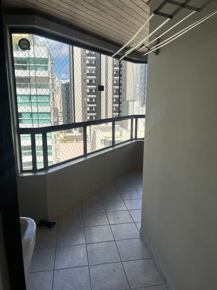 Apartamento no Edifício Vila Di Napoli 2 Dormitórios em Balneário Camboriú — foto 6