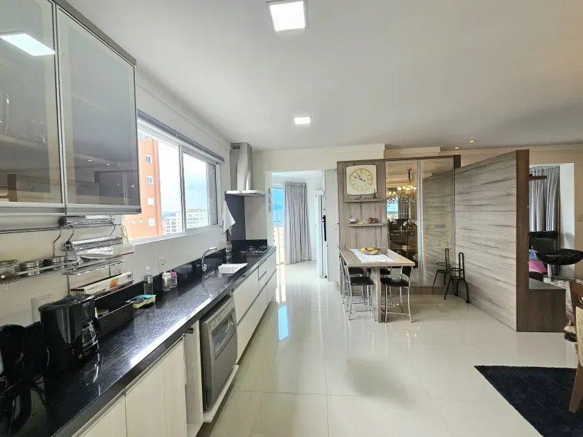 Apartamento no Edifício Blue Ocean em Balneário Camboriú — foto 2