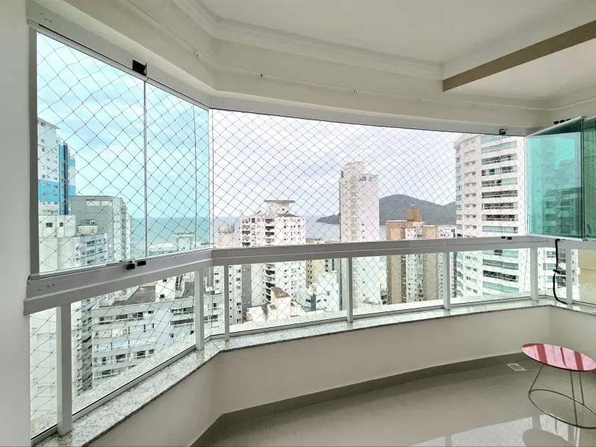 Apartamento no Edifício Grand Royale em Balneário Camboriú — foto 4