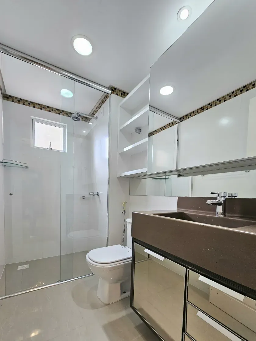 Apartamento no Edifício Grand Royale em Balneário Camboriú — foto 18