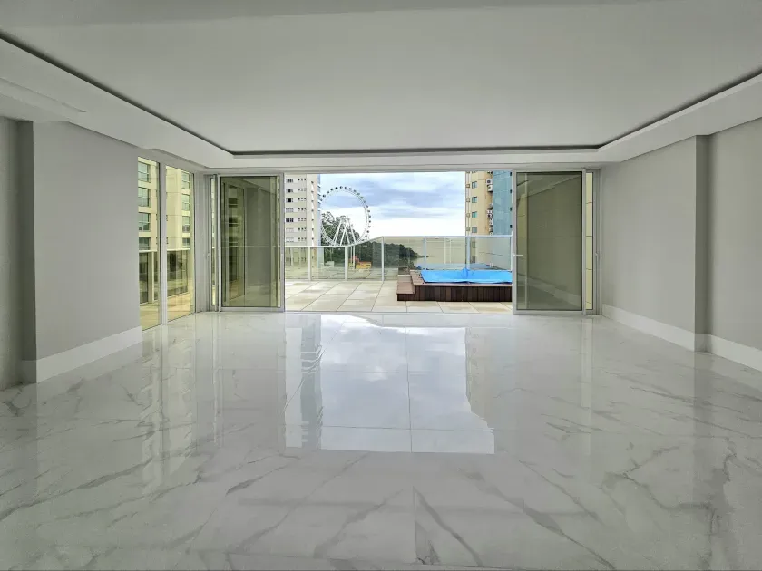 Apartamento no Edifício Skyline Quadra Mar em Balneário Camboriú — foto 7