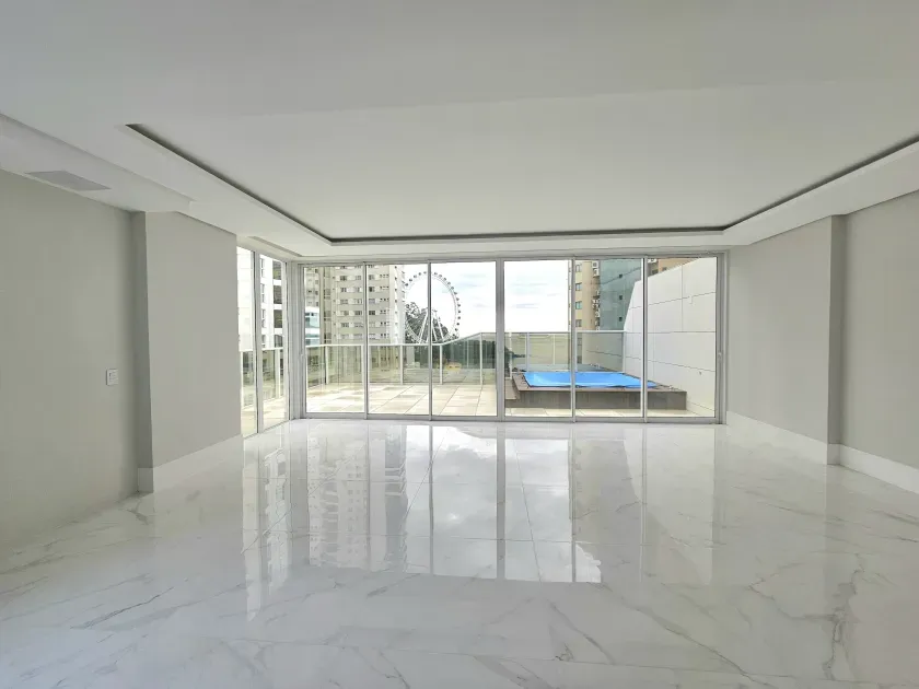 Apartamento no Edifício Skyline Quadra Mar em Balneário Camboriú — foto 11