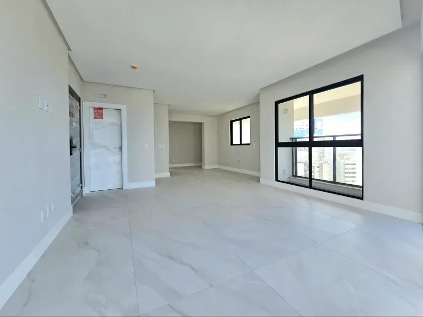 Apartamento no Edifício South Beach Balneário Camboriú — foto 8