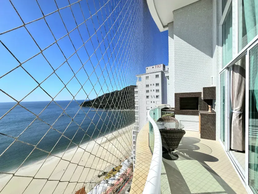 Apartamento no Edifício Majestic na Barra Sul em Balneário Camboriú — foto 9