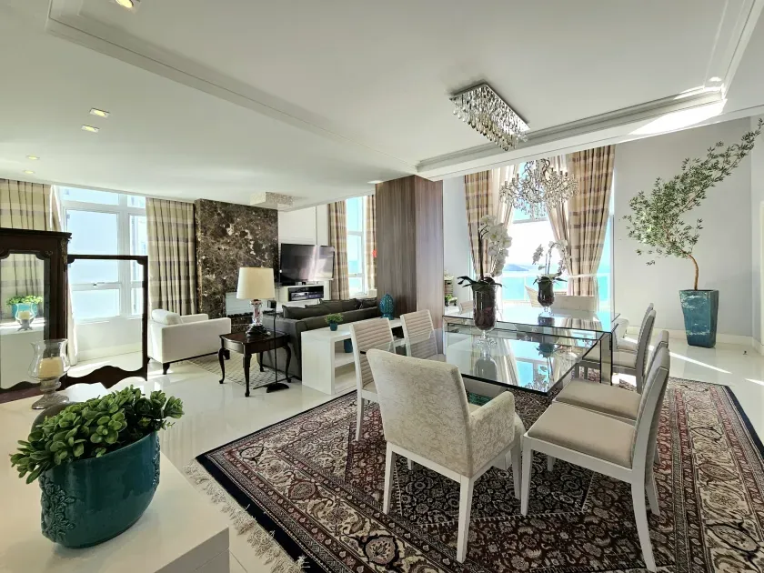 Apartamento no Edifício Majestic na Barra Sul em Balneário Camboriú — foto 10