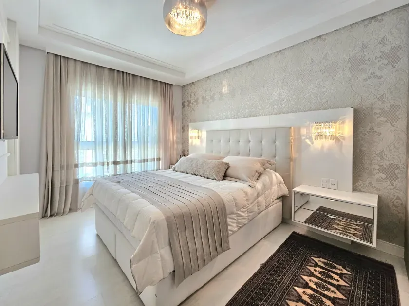 Apartamento no Edifício Majestic na Barra Sul em Balneário Camboriú — foto 17