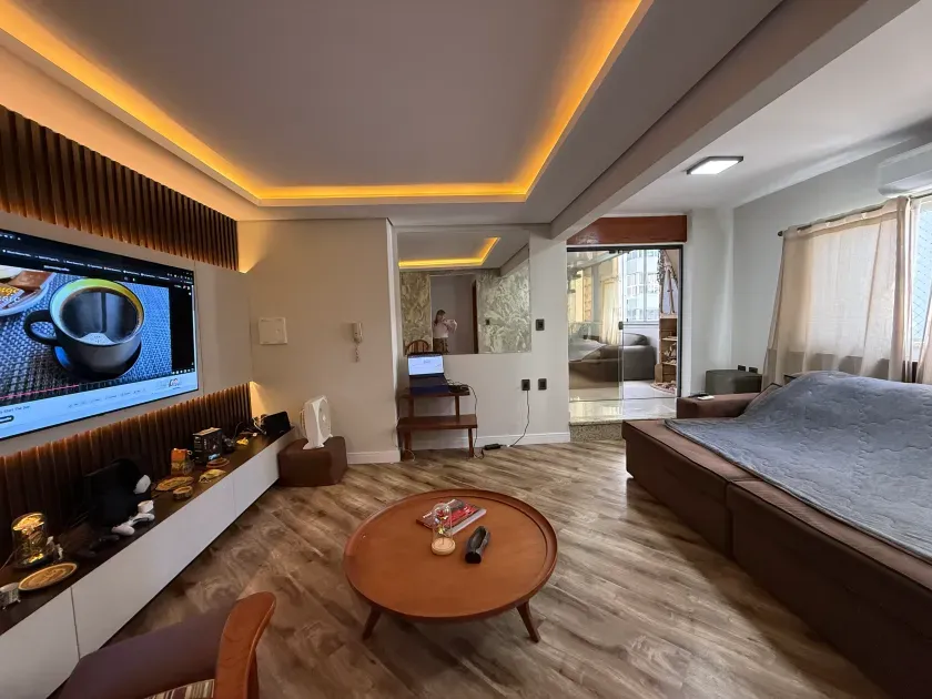 Cobertura Duplex com 3 dormitórios sendo 2 suítes, Pronto para morar em Balneário Camboriú SC — foto 1